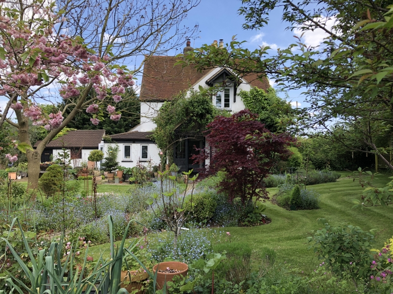 1 Whitehouse Cottages